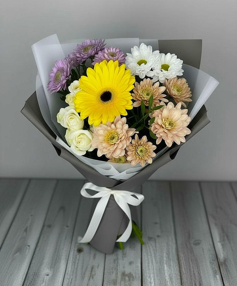 Букет цветов из: Розы, Герберы и Хризантемы в Юрцово
