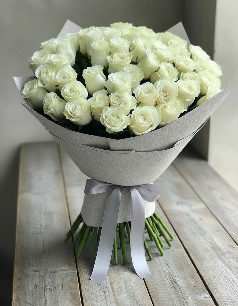 Букет 35 Белых роз в Юрцово