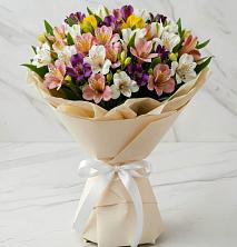 Букет цветов из:  Альстромерии в Юрцово