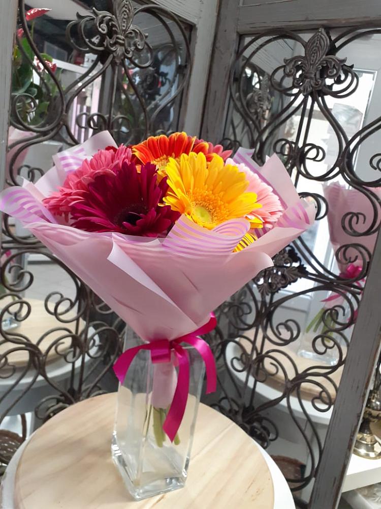 Букет цветов из: Герберы в Юрцово