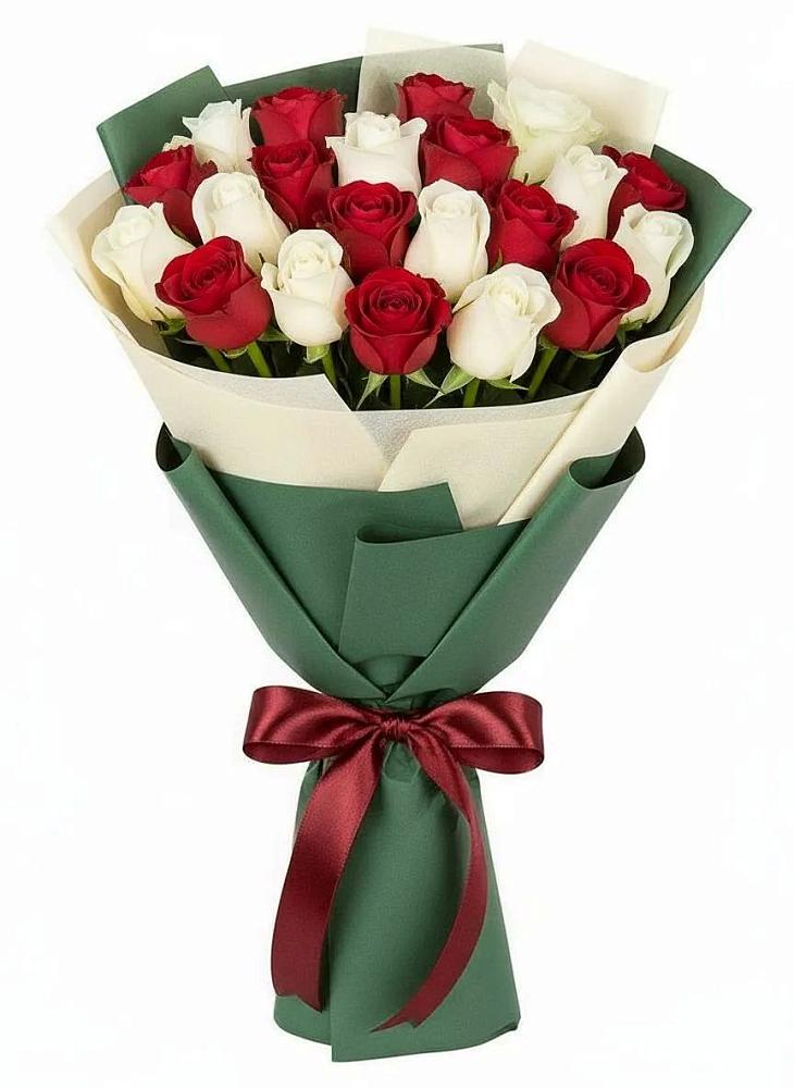 Букет Микс из красных и белых роз в Юрцово
