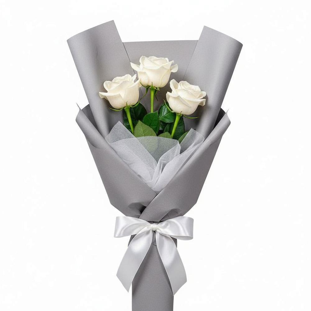 Букет 3 белые розы в Юрцово