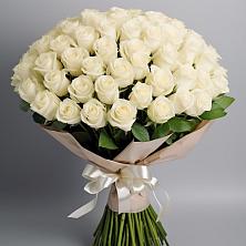 Букет 101 беля роза Белоснежка в Юрцово