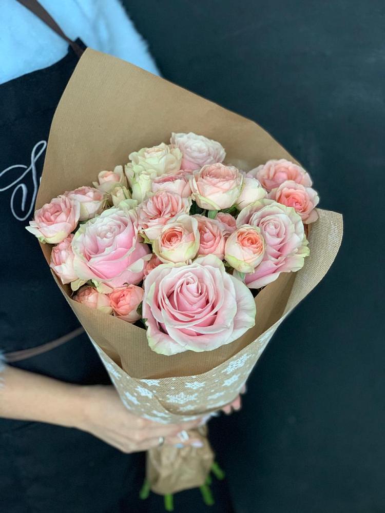 Букет цветов из: Хризантемы и Розы в Юрцово