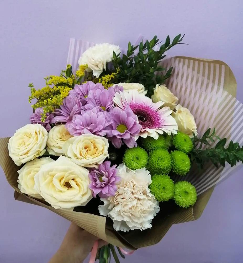 Букет цветов из: Хризантемы, Розы, Гвоздики и Герберы в Юрцово