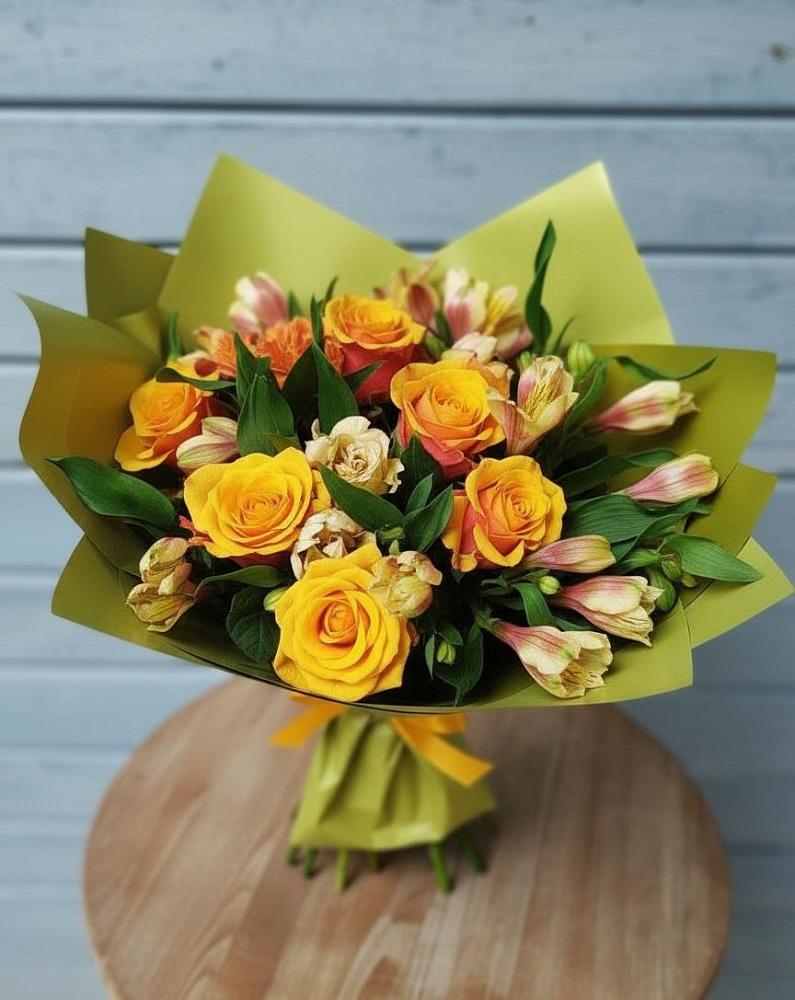 Букет цветов из: Альстромерии и Розы в Юрцово
