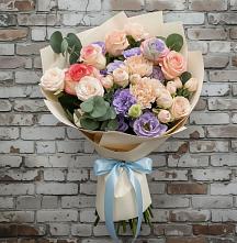Букет цветов из:  Розы, Лизиантусы и Гвоздики #REPLACE_PRED# Юрцово